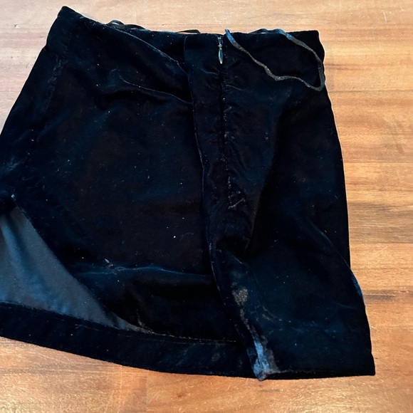 FreePeople Annalise velvet mini skirt - Picture 4 of 9